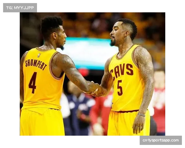 香珀特：防守水花兄弟需全力以赴 片刻松懈就会付出代价